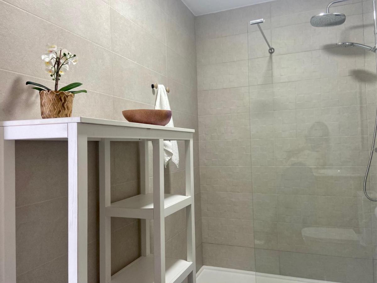 شقة Precioso Loft En Caion Rocha, Sobre La Arena Y El Mar Cayón المظهر الخارجي الصورة
